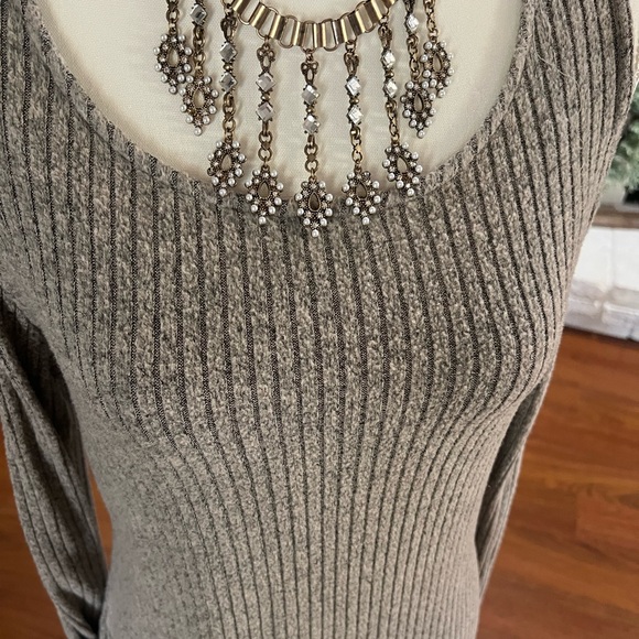 Daytrip Cold Shoulder Sweater with Lace Up Sleeves - Picture 3 of 5